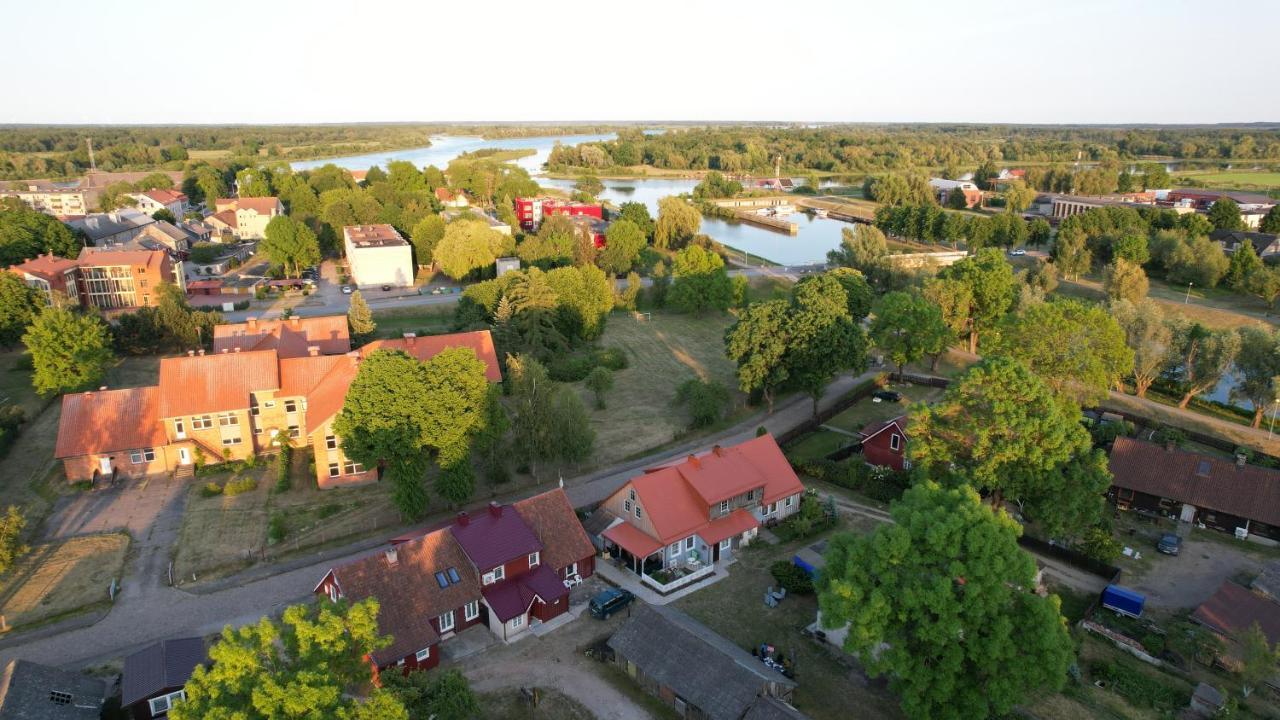 Rusnes Pakalnes Apartamentai ภายนอก รูปภาพ